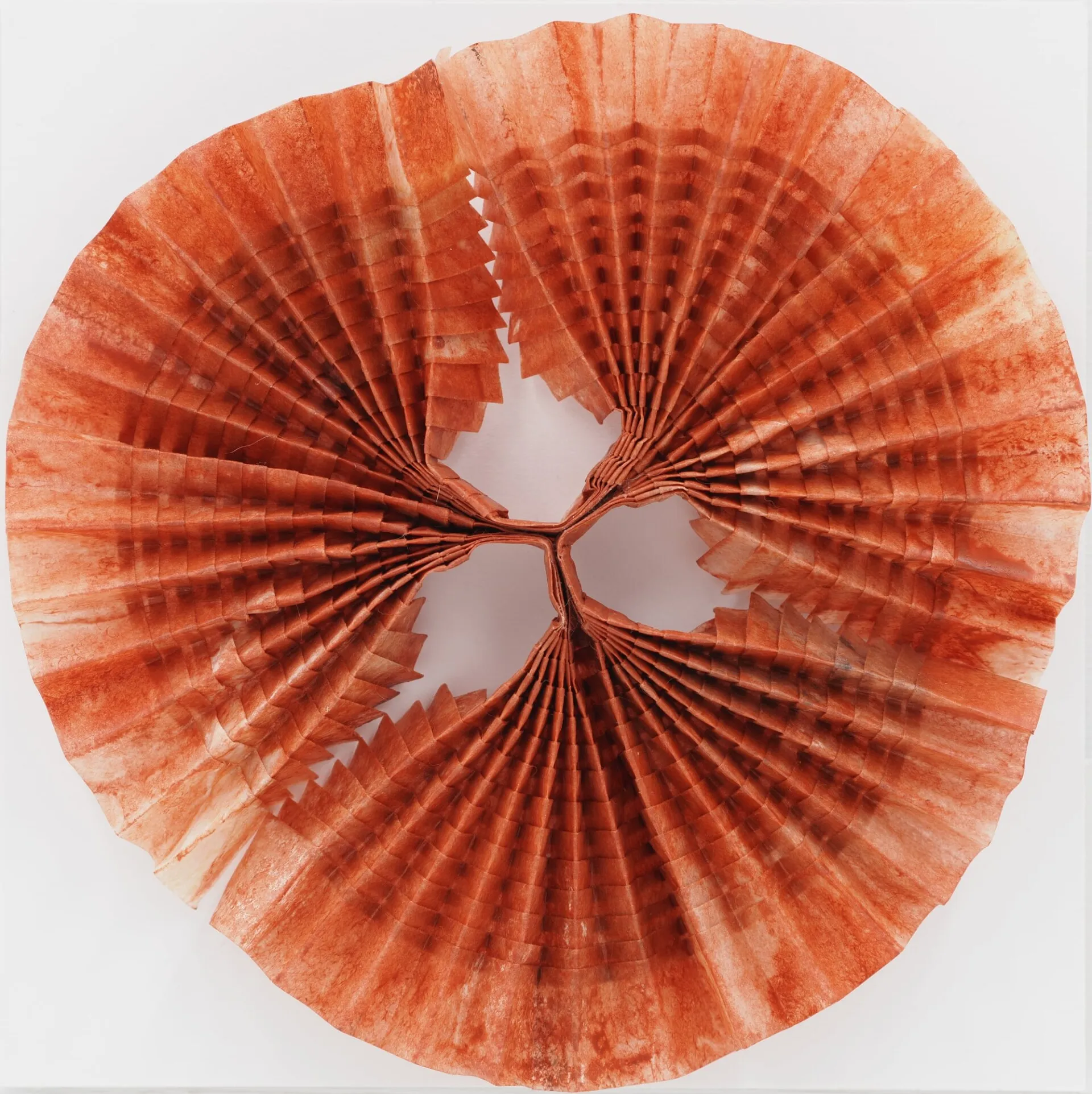 Les origamis en tessellation de Goran Konjevod Les origamis en tessellation de Goran Konjevod pliage papier mathematique 3D 2 Les-origamis-en-tessellation-de-Goran-Konjevod-pliage-papier-mathematique-3D