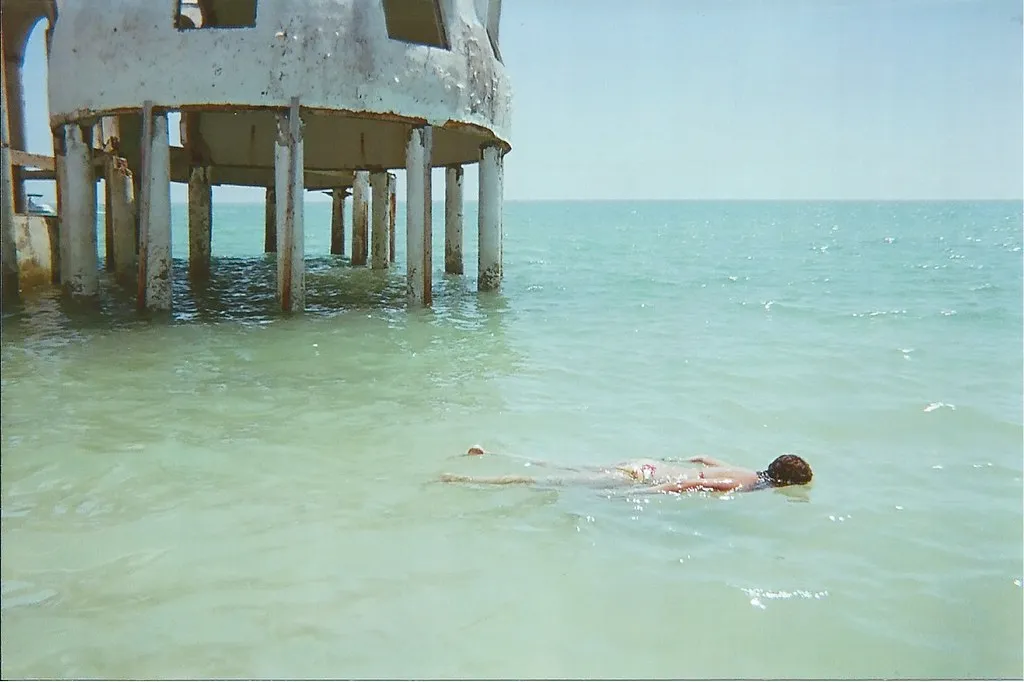 Les ruines des dômes de Cap Romano, des igloos sur pilotis Les ruines des domes de Cap Romano des igloos sur pilotis floride 6 Les-ruines-des-domes-de-Cap-Romano-des-igloos-sur-pilotis-floride-6