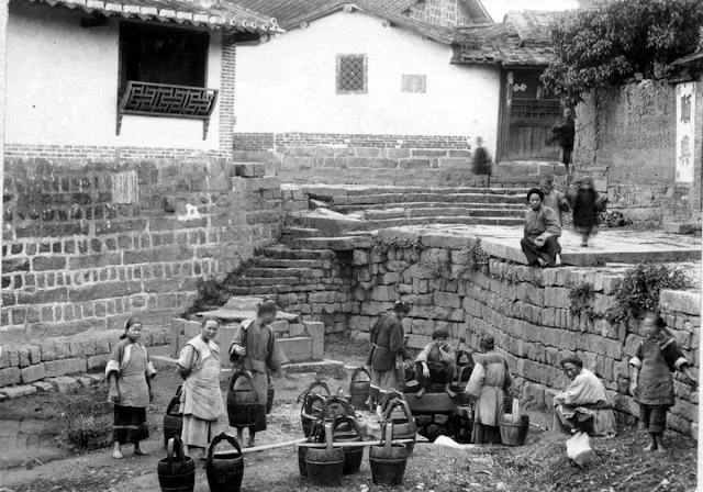 28 clichés de la vie en Chine à la fin du 19ème siècle et au début du 20ème siècle 28 cliches de la vie en Chine a la fin du 19eme siecle et au debut du 20eme siecle william charles white 22 28-cliches-de-la-vie-en-Chine-a-la-fin-du-19eme-siecle-et-au-debut-du-20eme-siecle-william-charles-white