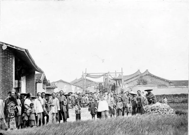 28 clichés de la vie en Chine à la fin du 19ème siècle et au début du 20ème siècle 28 cliches de la vie en Chine a la fin du 19eme siecle et au debut du 20eme siecle william charles white 6 28-cliches-de-la-vie-en-Chine-a-la-fin-du-19eme-siecle-et-au-debut-du-20eme-siecle-william-charles-white