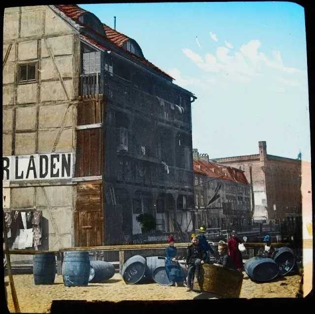 40 photos colorisées de Berlin fin XIXème et début XXème siècle 40 photos colorisees de Berlin fin XIXeme et debut XXeme siecle 11 40-photos-colorisees-de-Berlin-fin-XIXeme-et-debut-XXeme-siecle