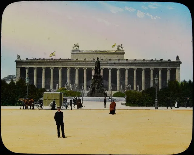 40 photos colorisées de Berlin fin XIXème et début XXème siècle 40 photos colorisees de Berlin fin XIXeme et debut XXeme siecle 20 40-photos-colorisees-de-Berlin-fin-XIXeme-et-debut-XXeme-siecle