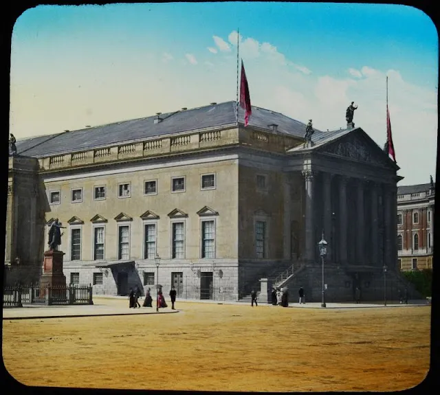 40 photos colorisées de Berlin fin XIXème et début XXème siècle 40 photos colorisees de Berlin fin XIXeme et debut XXeme siecle 22 40-photos-colorisees-de-Berlin-fin-XIXeme-et-debut-XXeme-siecle