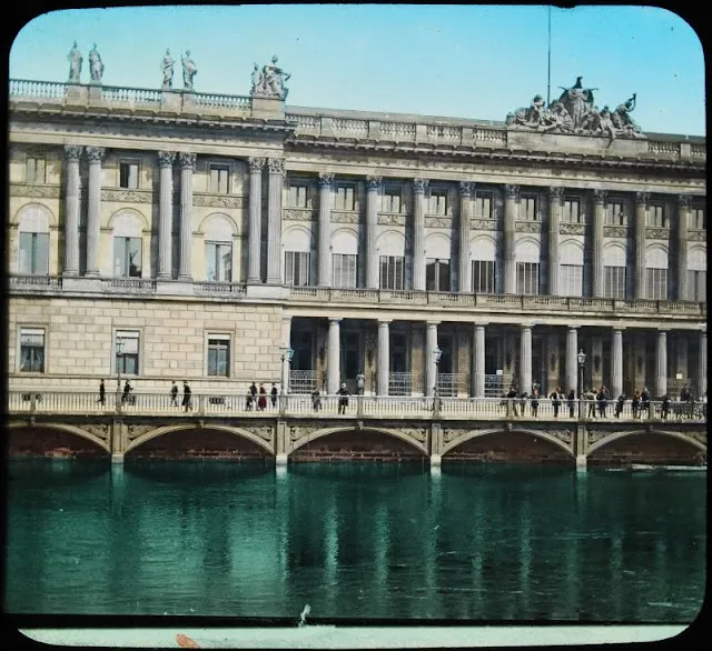 40 photos colorisées de Berlin fin XIXème et début XXème siècle 40 photos colorisees de Berlin fin XIXeme et debut XXeme siecle 23 40-photos-colorisees-de-Berlin-fin-XIXeme-et-debut-XXeme-siecle