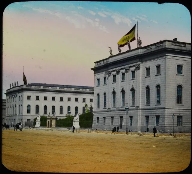 40 photos colorisées de Berlin fin XIXème et début XXème siècle 40 photos colorisees de Berlin fin XIXeme et debut XXeme siecle 31 40-photos-colorisees-de-Berlin-fin-XIXeme-et-debut-XXeme-siecle