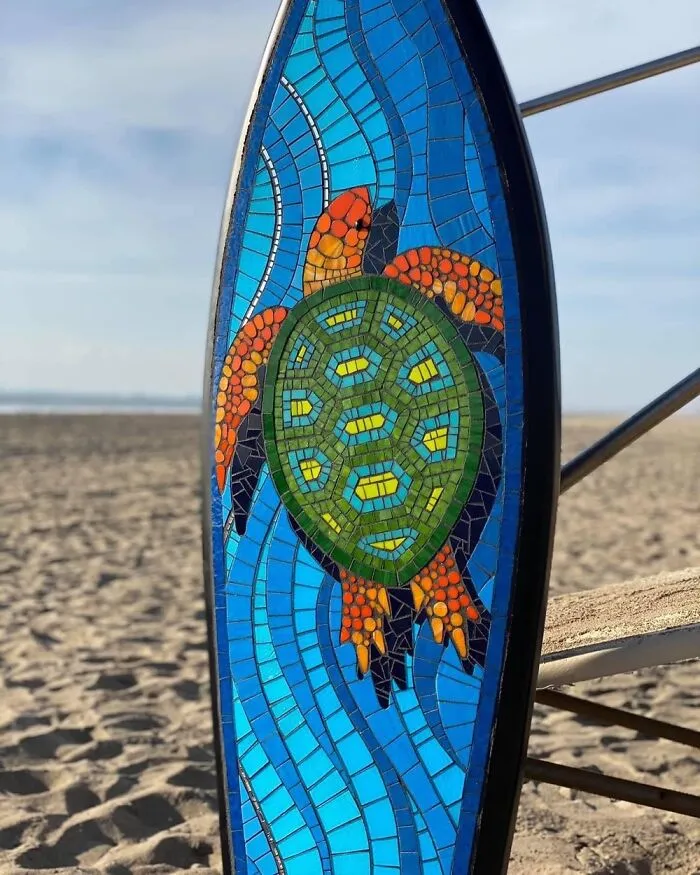 Des mosaïques sur des surfs et autres supports Des mosaiques sur des surfs et autres supports 5 Des-mosaiques-sur-des-surfs-et-autres-supports