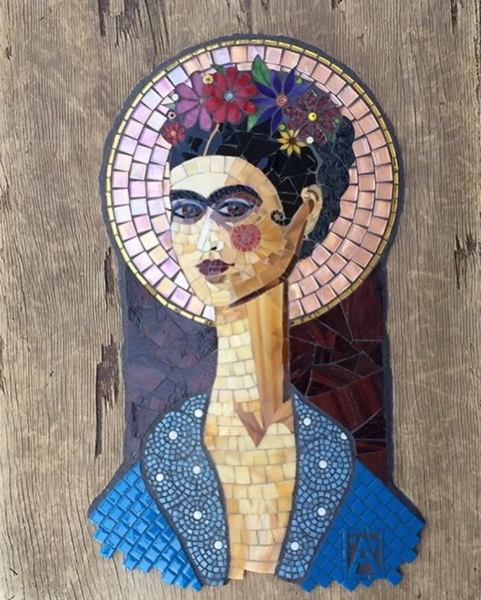 Des mosaïques sur des surfs et autres supports Des mosaiques sur des surfs et autres supports 6 Des-mosaiques-sur-des-surfs-et-autres-supports