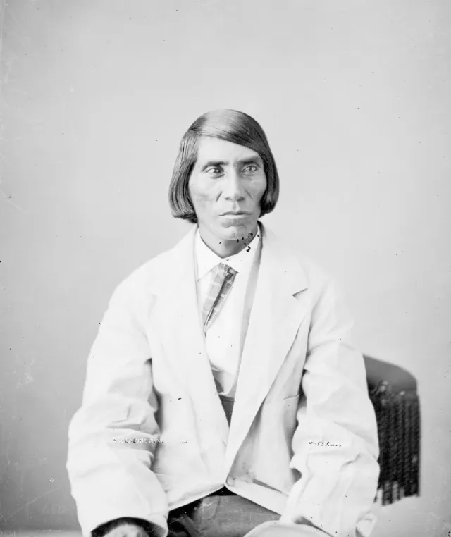 Des portraits de chefs indiens et autres par Alexander Gardner dans les années 1860 Des portraits de chefs indiens et autres par Alexander Gardner dans les annees 1860 12 Des-portraits-de-chefs-indiens-et-autres-par-Alexander-Gardner-dans-les-annees-1860-12