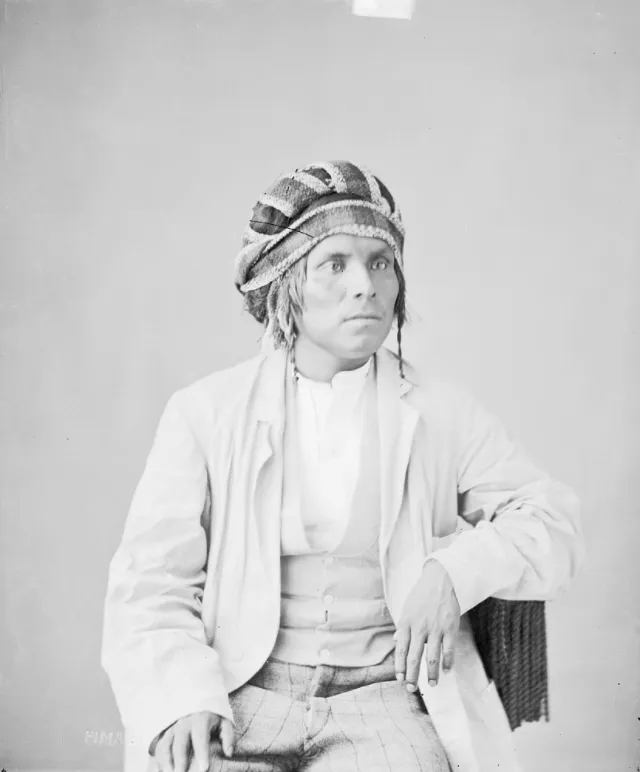 Des portraits de chefs indiens et autres par Alexander Gardner dans les années 1860 Des portraits de chefs indiens et autres par Alexander Gardner dans les annees 1860 14 Des-portraits-de-chefs-indiens-et-autres-par-Alexander-Gardner-dans-les-annees-1860-14