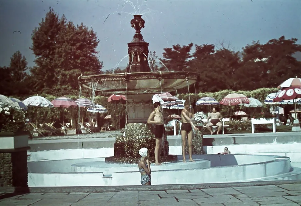 L'été à Budapest en 1939 en agfacolor L ete a Budapest en 1939 en agfacolor hongrie seconde guerre mondiale 11 L-ete-a-Budapest-en-1939-en-agfacolor-hongrie-seconde-guerre-mondiale