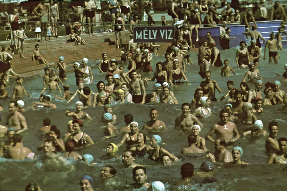 L'été à Budapest en 1939 en agfacolor L ete a Budapest en 1939 en agfacolor hongrie seconde guerre mondiale 9 L-ete-a-Budapest-en-1939-en-agfacolor-hongrie-seconde-guerre-mondiale