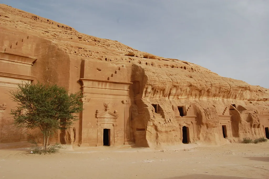 Les tombeaux monumentaux de Madain Saleh, la seconde Petra Les tombeaux monumentaux de Madain Saleh la seconde Petra arabie saoudite 3 Les-tombeaux-monumentaux-de-Madain-Saleh-la-seconde-Petra-arabie-saoudite-3