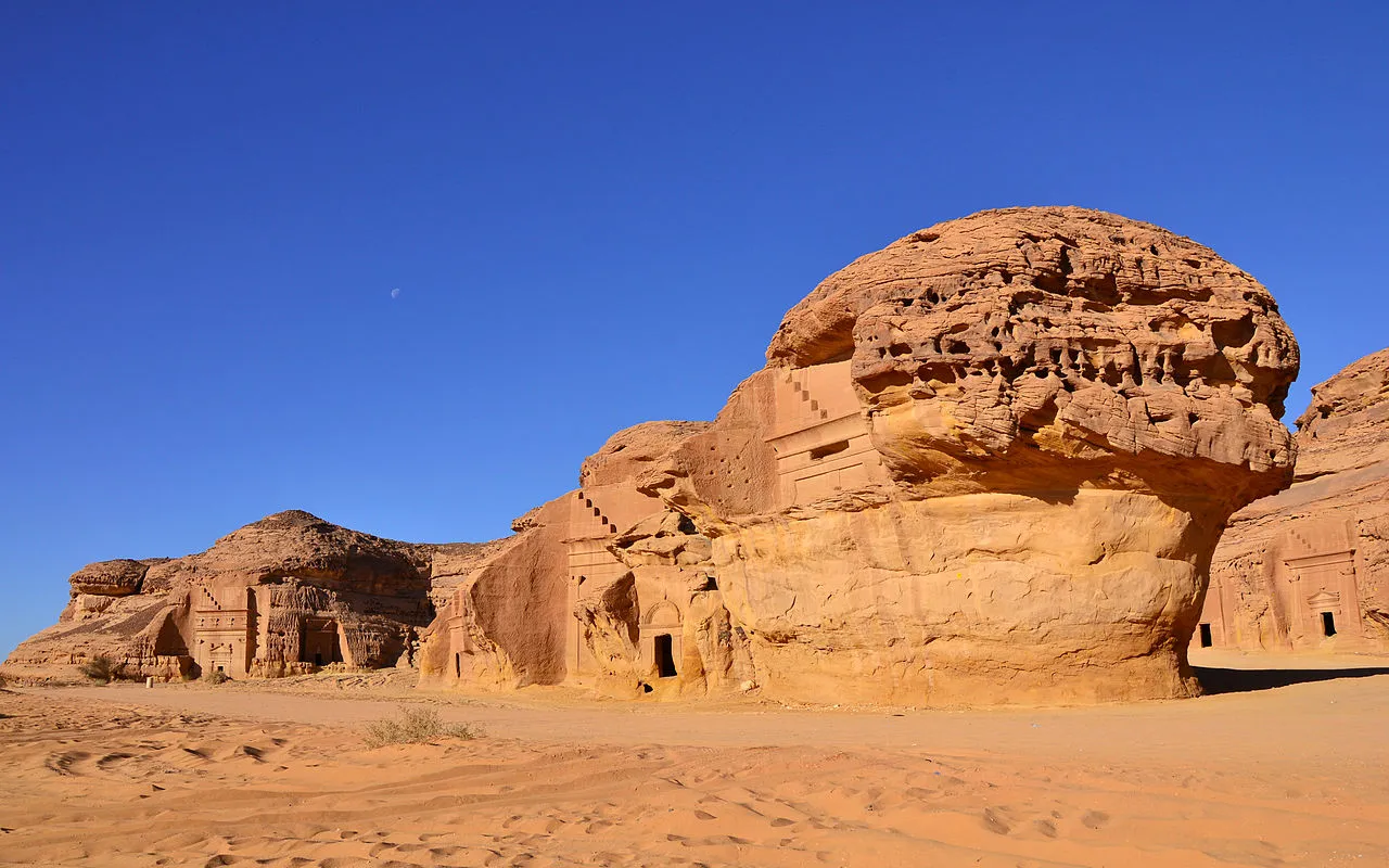 Les tombeaux monumentaux de Madain Saleh, la seconde Petra Les tombeaux monumentaux de Madain Saleh la seconde Petra arabie saoudite 6 Les-tombeaux-monumentaux-de-Madain-Saleh-la-seconde-Petra-arabie-saoudite-6