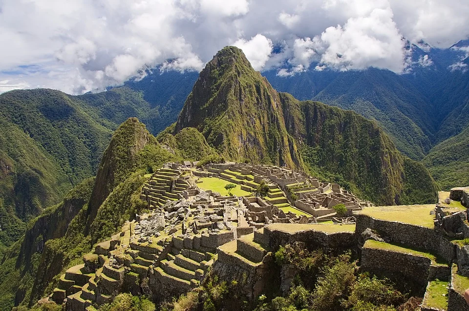 Le vrai nom du merveilleux Machu Picchu est Huayna Picchu le vrai nom du machu picchu Huayna Picchu andes inca perou 2 le-vrai-nom-du-machu-picchu-Huayna-Picchu-andes-inca-perou-2