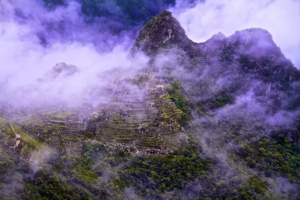 Le vrai nom du merveilleux Machu Picchu est Huayna Picchu le vrai nom du machu picchu Huayna Picchu andes inca perou 4 le-vrai-nom-du-machu-picchu-Huayna-Picchu-andes-inca-perou-4