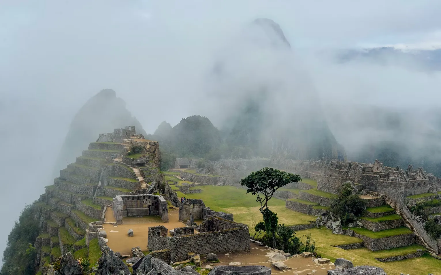 Le vrai nom du merveilleux Machu Picchu est Huayna Picchu le vrai nom du machu picchu Huayna Picchu andes inca perou 8 le-vrai-nom-du-machu-picchu-Huayna-Picchu-andes-inca-perou-8