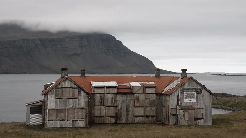 30 maisons abandonnées d'Islande 30 maisons abandonnees d Islande 10 30-maisons-abandonnees-d-Islande-10