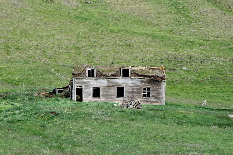 30 maisons abandonnées d'Islande 30 maisons abandonnees d Islande 14 30-maisons-abandonnees-d-Islande-14