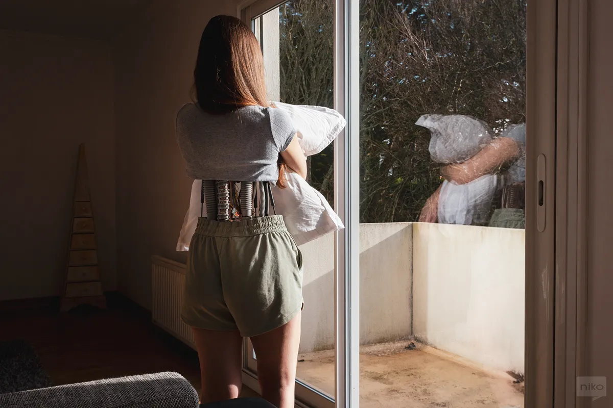 Behind the scene - la face cachée robotisée des clichés instagram Behind the scene la face cachee robotisee des cliches robot photoshop 12 Behind-the-scene-la-face-cachee-robotisee-des-cliches-robot-photoshop