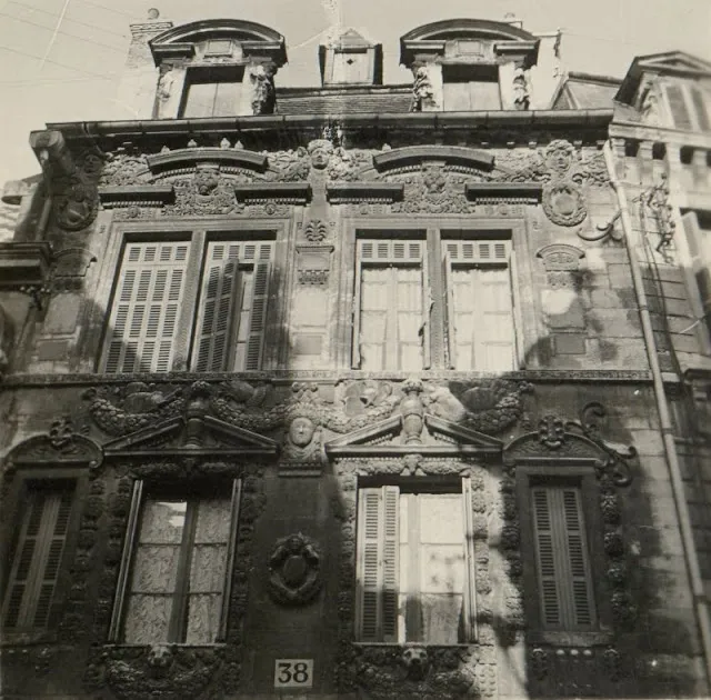 La France des années 1940 sous l'objectif d'un soldat allemand La France des annees 1940 sous l objectif d un soldat allemand 14 maison maillard dijon La-France-des-annees-1940-sous-l-objectif-d-un-soldat-allemand-14-maison-maillard-dijon