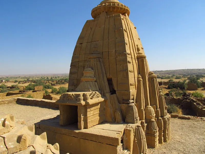 Les ruines du village abandonné de Kuldhara Les ruines du village abandonne de Kuldhara 4 Les-ruines-du-village-abandonne-de-Kuldhara-4
