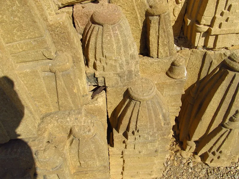 Les ruines du village abandonné de Kuldhara Les ruines du village abandonne de Kuldhara 5 Les-ruines-du-village-abandonne-de-Kuldhara-5