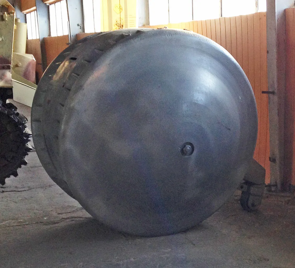 le Kugelpanzer, un mystérieux char boule nazi le Kugelpanzer un mysterieux char boule nazi balle blinde urss japon 3 le-Kugelpanzer-un-mysterieux-char-boule-nazi-balle-blinde-urss-japon-3