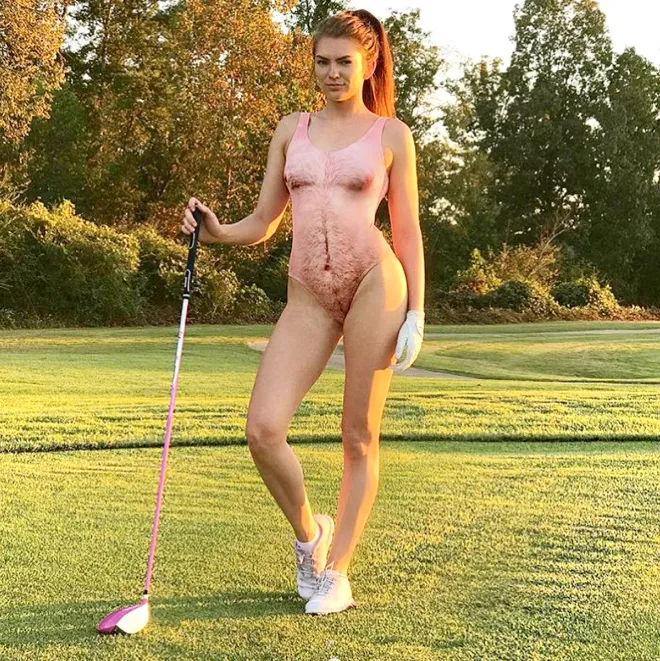 Le maillot de bain poilu, tendance de l'été? le maillot de bain poilu imitation homme mode 9 le-maillot-de-bain-poilu-imitation-homme-mode