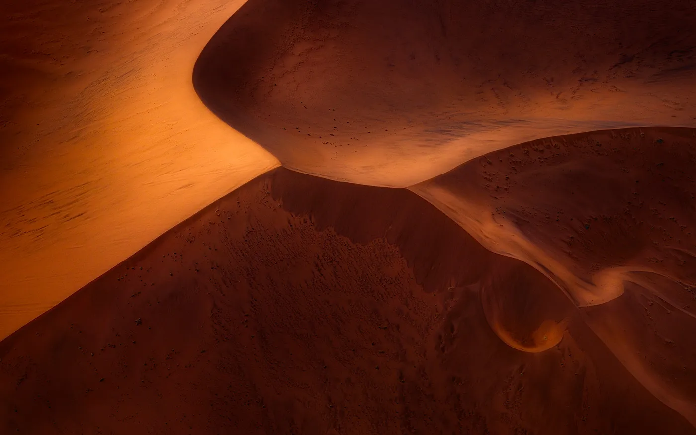 Namibia - les dunes du désert de Namibie comme des toiles abstraites Namibia les dunes du desert de Namibie comme des toiles abstraites namib 1 Namibia-les-dunes-du-desert-de-Namibie-comme-des-toiles-abstraites-namib-1