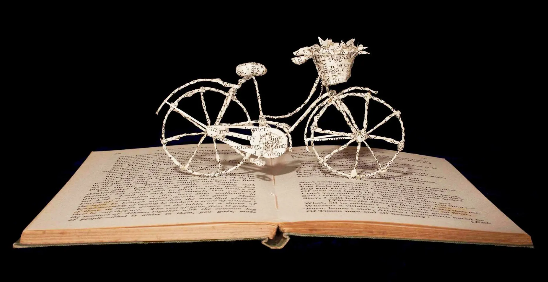 Quelques nouvelles sculptures de livres par Emma Taylor Quelques nouvelles sculptures de livres par Emma Taylor 6 Quelques-nouvelles-sculptures-de-livres-par-Emma-Taylor-6