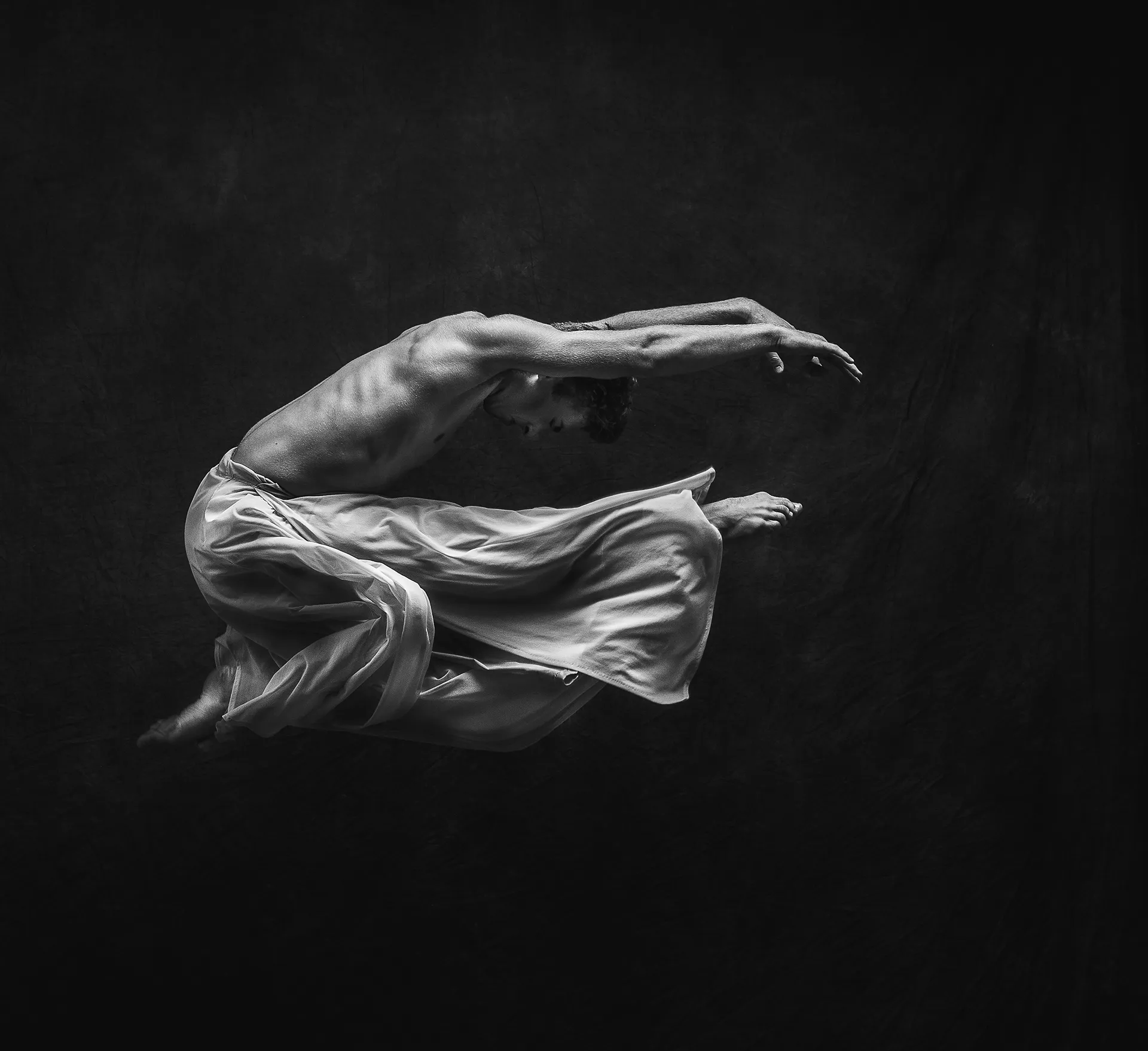 Studio Dance - des danseurs et danseuses de ballet par Thomas Mohr Studio Dance des danseurs et danseuses de ballet par Thomas Mohr 15 Studio-Dance-des-danseurs-et-danseuses-de-ballet-par-Thomas-Mohr-15