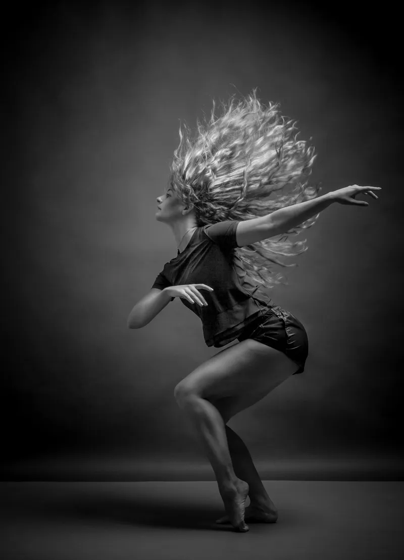 Studio Dance - des danseurs et danseuses de ballet par Thomas Mohr Studio Dance des danseurs et danseuses de ballet par Thomas Mohr 4 Studio-Dance-des-danseurs-et-danseuses-de-ballet-par-Thomas-Mohr-4