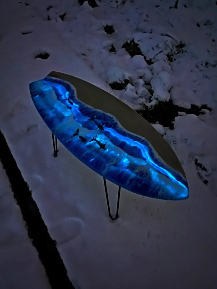 Des tables de salon en forme de planche de surf des tables de salon en forme de planche de surf 4 des-tables-de-salon-en-forme-de-planche-de-surf-4