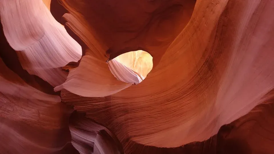 La beauté surnaturelle de Antelope Canyon la beaute surnaturelle de Antelope Canyon gorge arizona 16 la-beaute-surnaturelle-de-Antelope-Canyon-gorge-arizona-16
