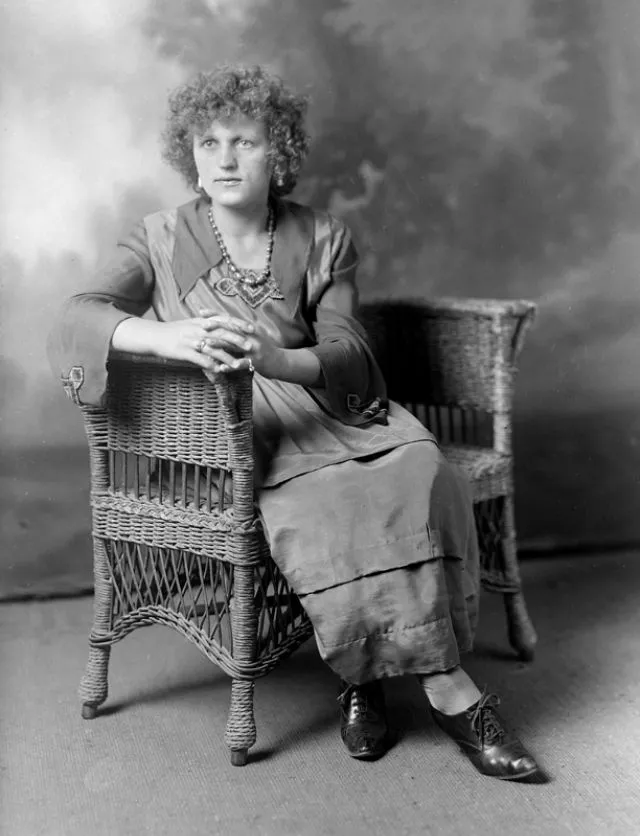 40 portraits de jeunes femmes du comté de Cochise au début du 20ème siècle 40 portraits de jeunes femmes du comte de Cochise au debut du 20eme siecle 37 40 portraits de jeunes femmes du comté de Cochise au début du 20ème siècle 37