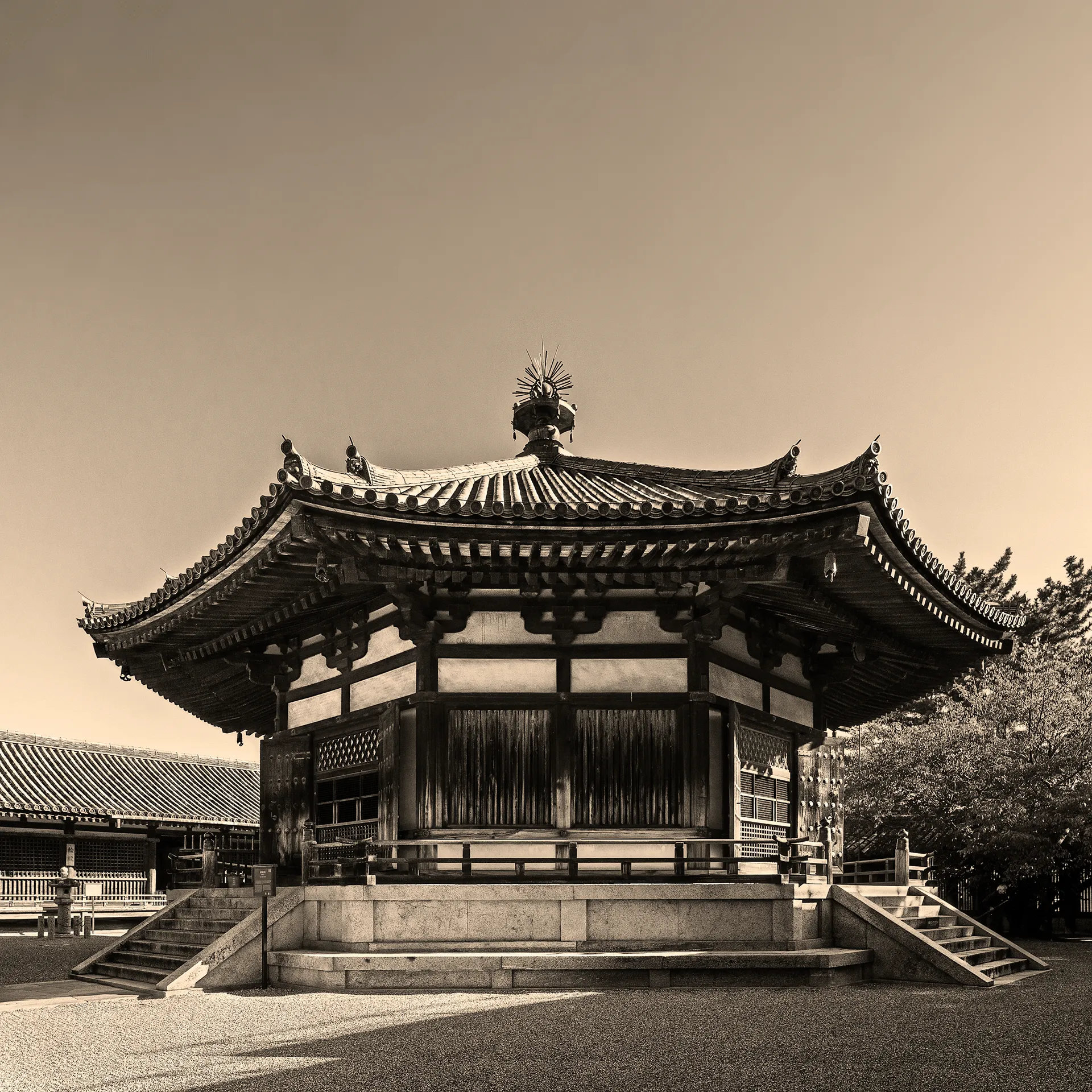 Le temple Horyuji et les plus vieux bâtiments en bois du monde Le temple Horyuji et les plus vieux batiments en bois du monde nara japon 3 Le-temple-Horyuji-et-les-plus-vieux-batiments-en-bois-du-monde-nara-japon-3