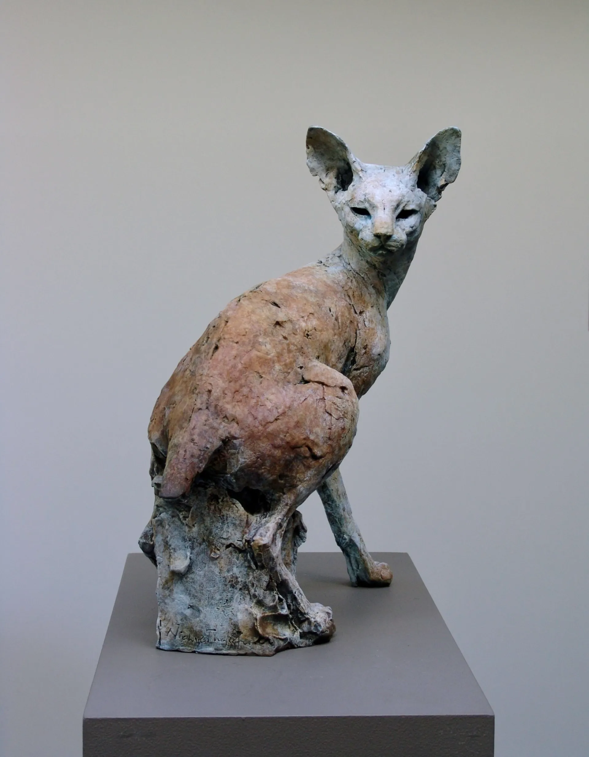 Les animaux de bronze pensifs et rêveurs de Nichola Theakston Les animaux de bronze pensifs et reveurs de Nichola Theakston 2 bastet Les-animaux-de-bronze-pensifs-et-reveurs-de-Nichola-Theakston-2-bastet