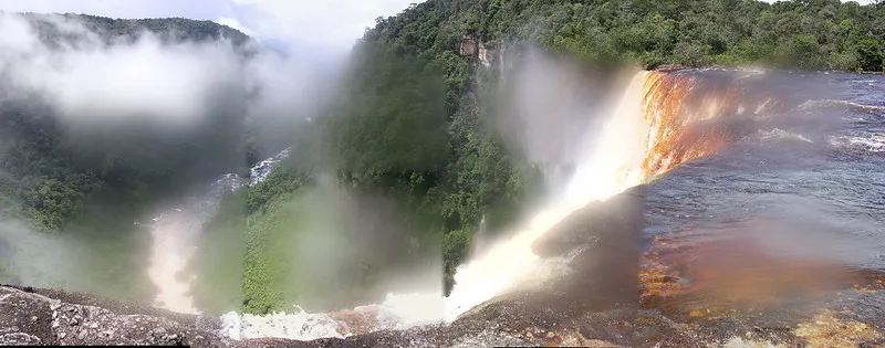 Les impressionnantes chutes de Kaieteur en Guyana Les impressionnantes chutes de Kaieteur en Guyana cascades potaro 8 Les-impressionnantes-chutes-de-Kaieteur-en-Guyana-cascades-potaro-8