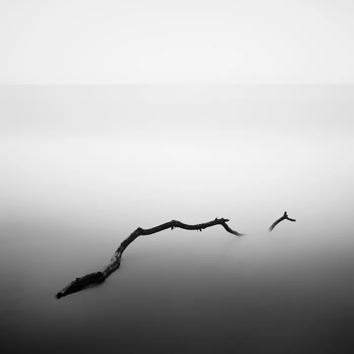 Une vision minimaliste et monochrome de la côte de la mer Baltique vision minimaliste et monochrome de la cote de la mer Baltique allemagne daniel rericha 7 vision-minimaliste-et-monochrome-de-la-cote-de-la-mer-Baltique-allemagne-daniel-rericha-7