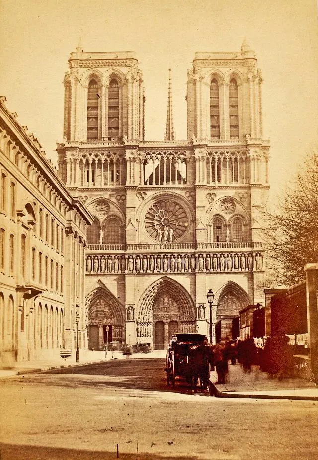 35 photos de Paris au 19ème siècle 35 photos de Paris au 19eme siecle 13 notre dame 1868 35-photos-de-Paris-au-19eme-siecle-13-notre-dame-1868