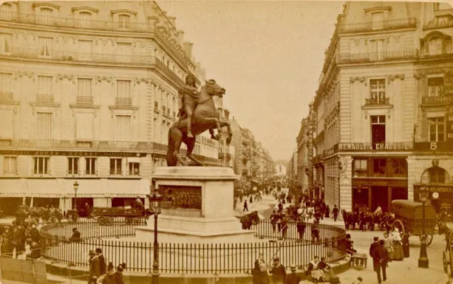 35 photos de Paris au 19ème siècle 35 photos de Paris au 19eme siecle 31 place des victoires 1890 35-photos-de-Paris-au-19eme-siecle-31-place-des-victoires-1890