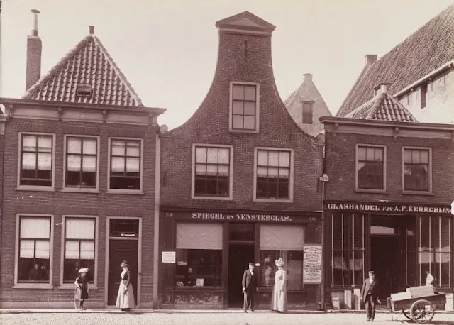 50 photos des rues de Alkmaar en Hollande à la fin du 19ème siècle 50 photos des rues de Alkmaar en Hollande a la fin du 19eme siecle 34 50-photos-des-rues-de-Alkmaar-en-Hollande-a-la-fin-du-19eme-siecle-34