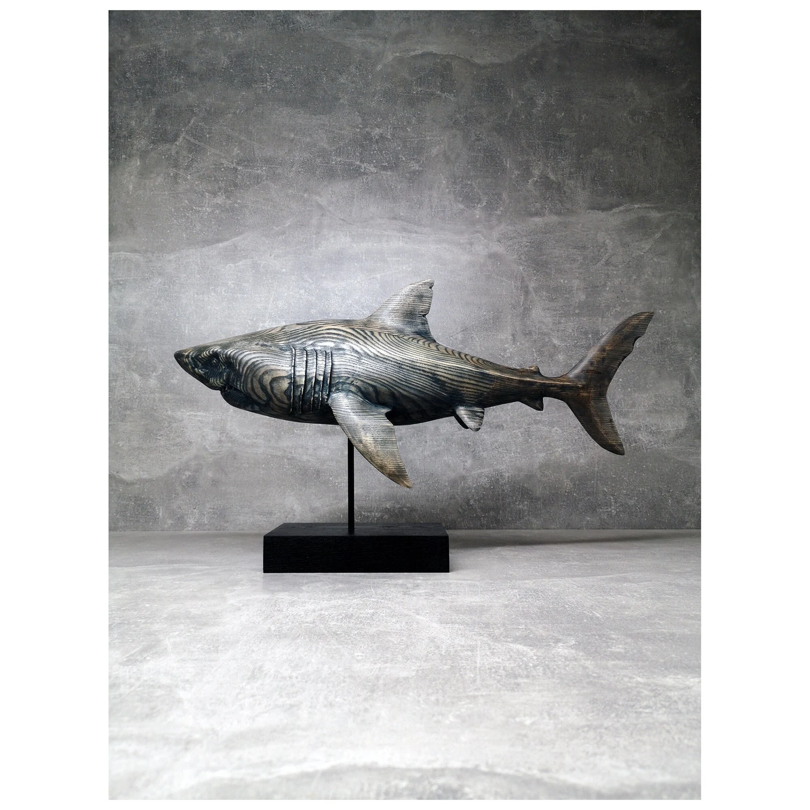 De magnifiques sculptures minimalistes d'animaux de bois et de résine De magnifiques sculptures minimalistes d animaux de bois et de resine 11 De-magnifiques-sculptures-minimalistes-d-animaux-de-bois-et-de-resine-11