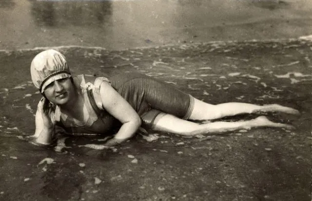 Les plages de Hollande dans les années 1910 à 1930 Les plages de Hollande dans les annees 1910 1930 11 Les-plages-de-Hollande-dans-les-annees-1910-1930-11