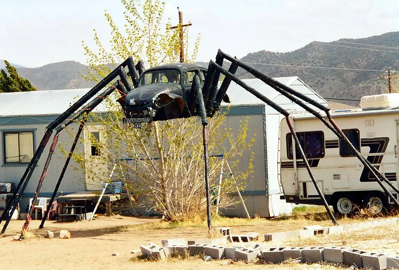 Une coccinelle araignée, la sculpture de Volkswagen Beatle Une coccinelle araignee la sculpture de Volkswagen Beatle beetle 3 Une-coccinelle-araignee-la-sculpture-de-Volkswagen-Beatle-beetle-3