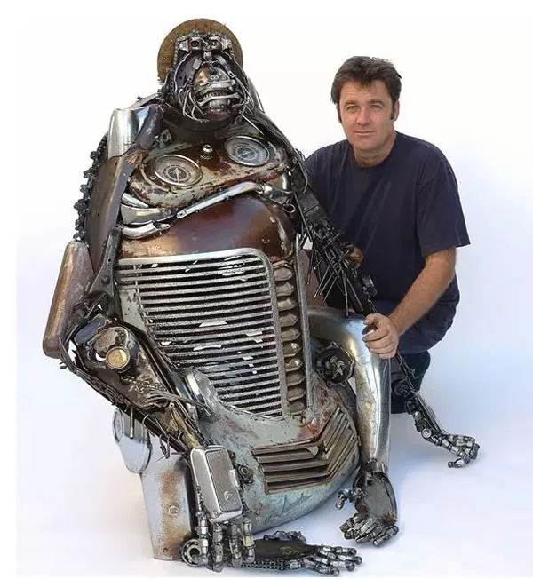 De magnifiques sculptures en recyclage de métaux automobile De magnifiques sculptures en recyclage de metaux james corbett 22 De-magnifiques-sculptures-en-recyclage-de-metaux-james-corbett-22