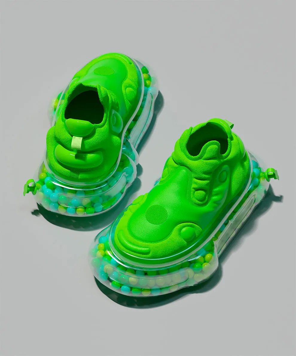 Des chaussures Nike déconstruites et autres chaussures bizarres Des chaussures Nike deconstruites et autres chaussures bizarres design recyclage 12 Des-chaussures-Nike-deconstruites-et-autres-chaussures-bizarres-design-recyclage-11