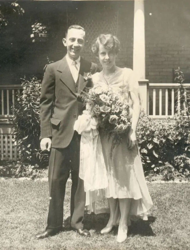 35 photos de couples à leur mariage dans les années 1920 35 photos de couples a leur mariage dans les annees 1920 maries 10 35-photos-de-couples--a-leur-mariage-dans-les-annees-1920-maries-10
