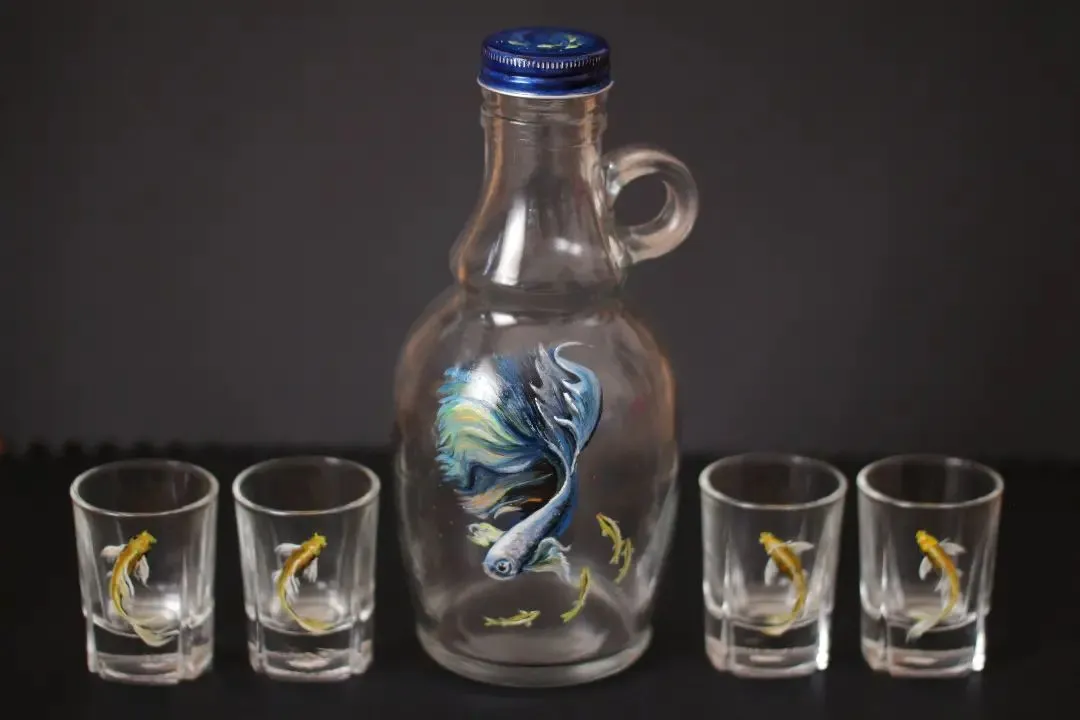 Des bocaux et des verres avec des peintures décoratives Des bocaux et des verres avec des peintures decoratives 25 Des-bocaux-et-des-verres-avec-des-peintures-decoratives-25