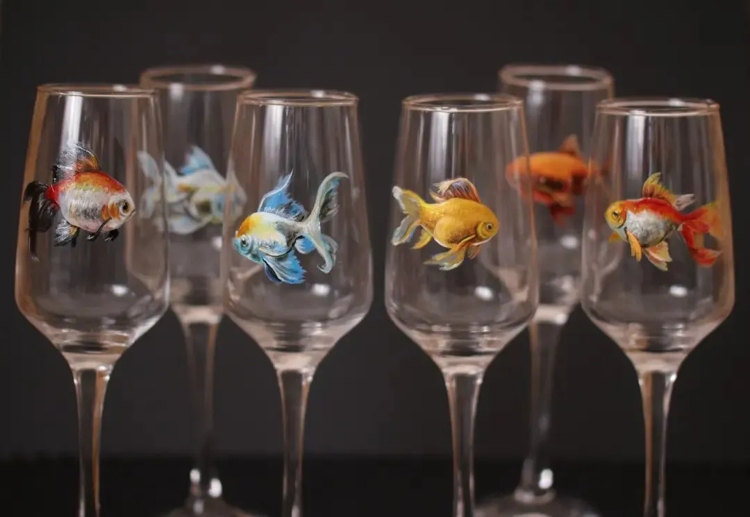 Des bocaux et des verres avec des peintures décoratives Des bocaux et des verres avec des peintures decoratives 28 Des-bocaux-et-des-verres-avec-des-peintures-decoratives-28